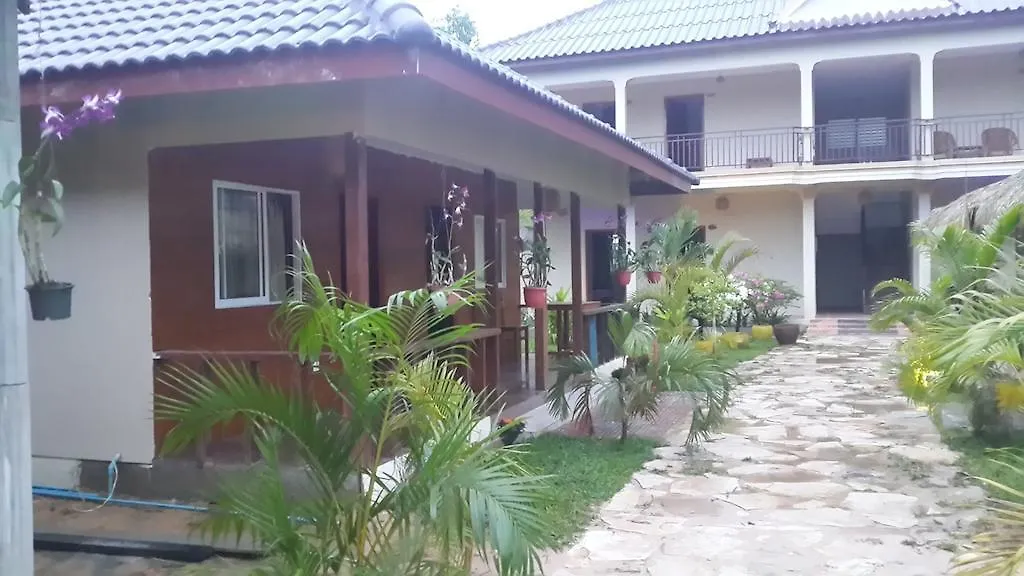 The Moonflower Bungalow Ξενοδοχείο Σίχανουκβιλ 2*,