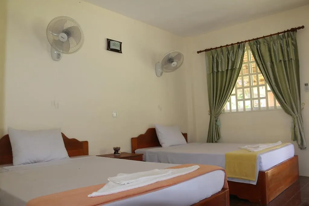 The Moonflower Bungalow Hotel Sihanoukville