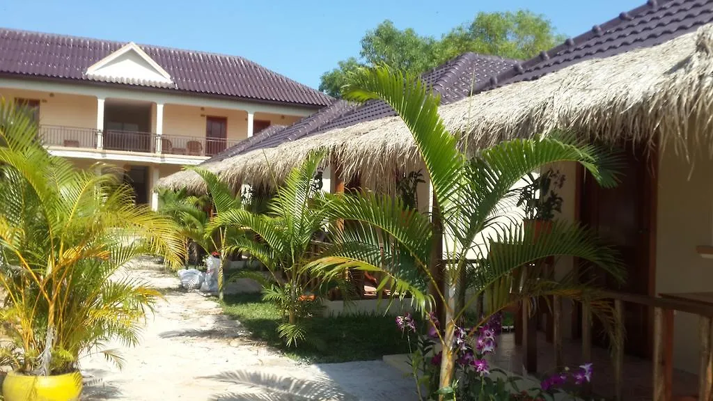 The Moonflower Bungalow Hotel Sihanoukville
